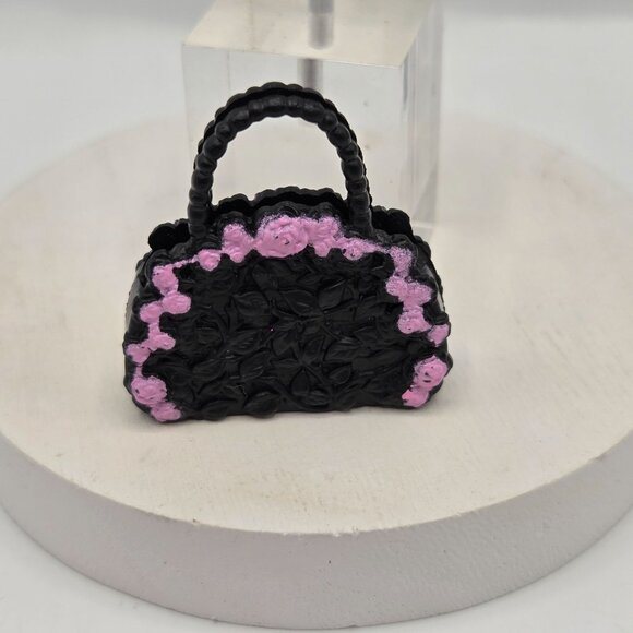 Ever After High Doll Briar Beauty Spring Unsprung Black & Pink Rose Purse - Picture 3 of 3